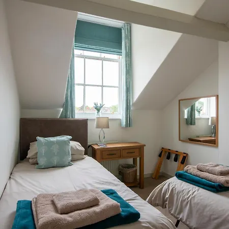 Two For Larger Group * Pickering