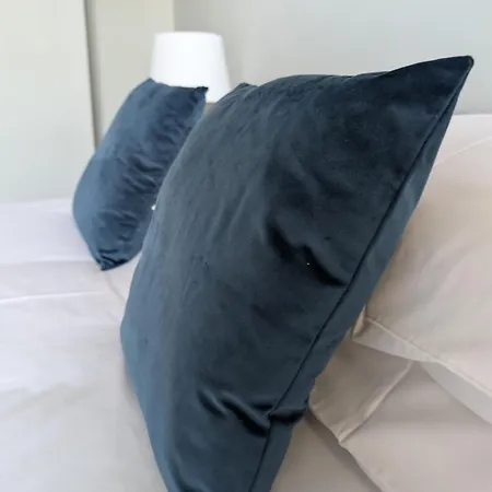 Two For Larger Group Apartment *