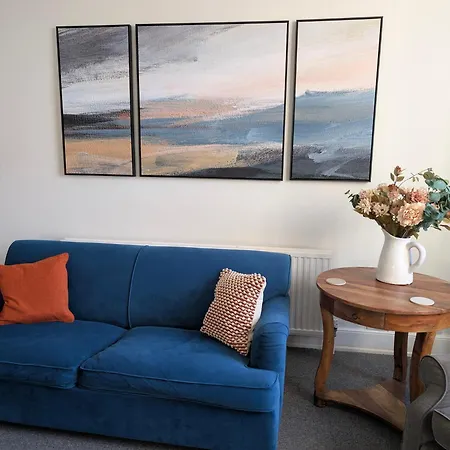 Two For Larger Group Daire Pickering