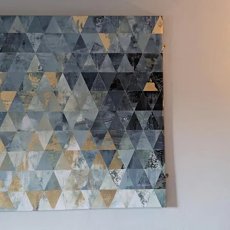 아파트 Two For Larger Group *