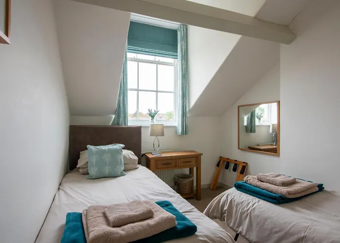 Two For Larger Group * Pickering