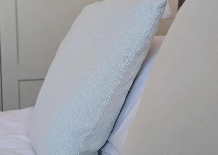 Two For Larger Group * Pickering